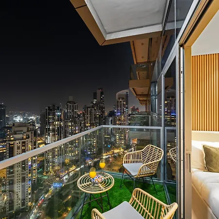 Wonderfulstay At Paramount - Highest Infinity Pool - Burj Khalifa View - Brand New Luxury Apartments Дубай Екстер'єр фото