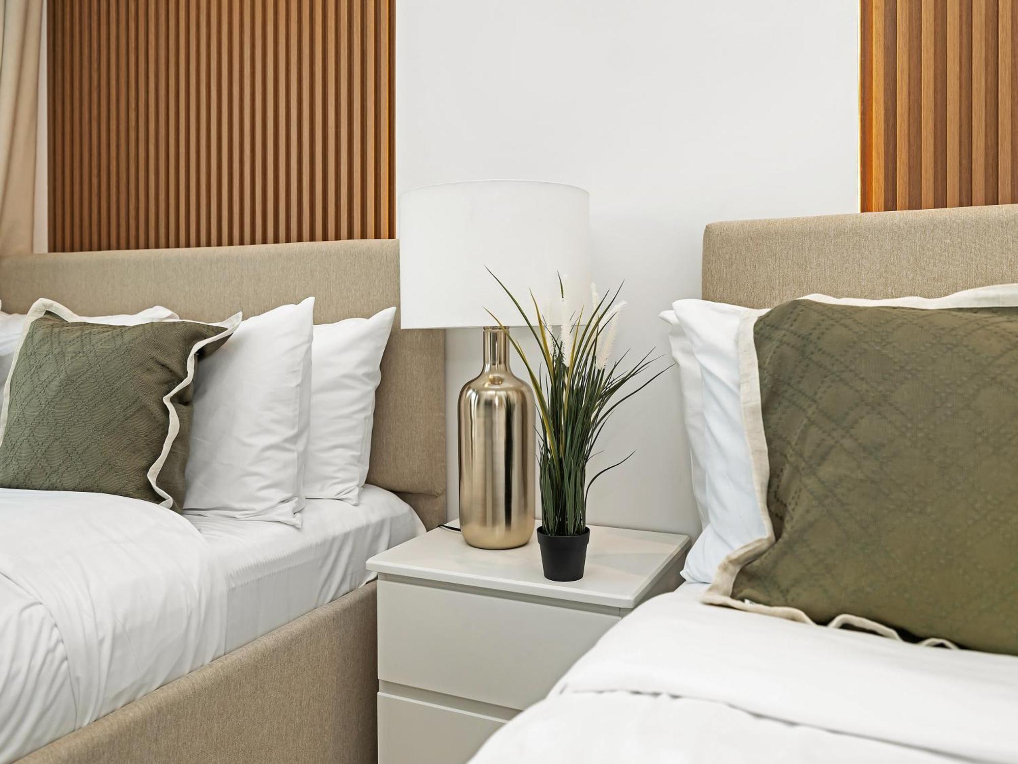شقة Wonderfulstay At Paramount - Highest Infinity Pool - Burj Khalifa View - Brand New Luxury دبي