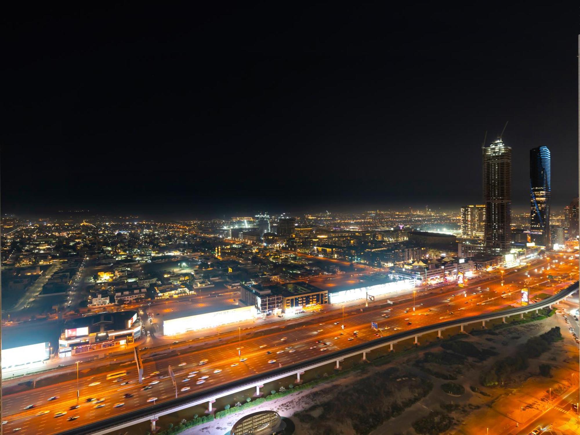 Wonderfulstay At Paramount - Highest Infinity Pool - Burj Khalifa View - Brand New Luxury