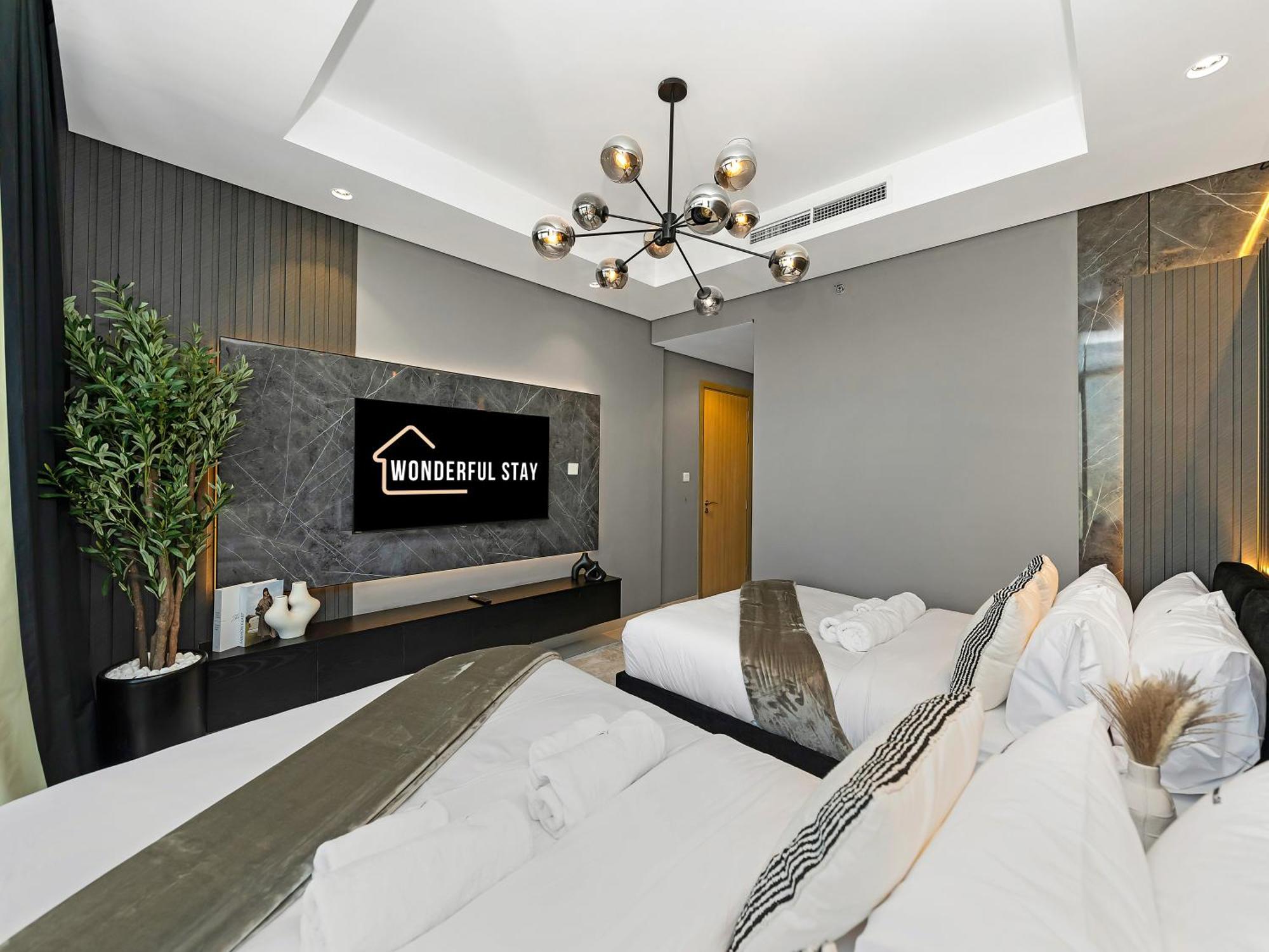Wonderfulstay At Paramount - Highest Infinity Pool - Burj Khalifa View - Brand New Luxury * Dubai